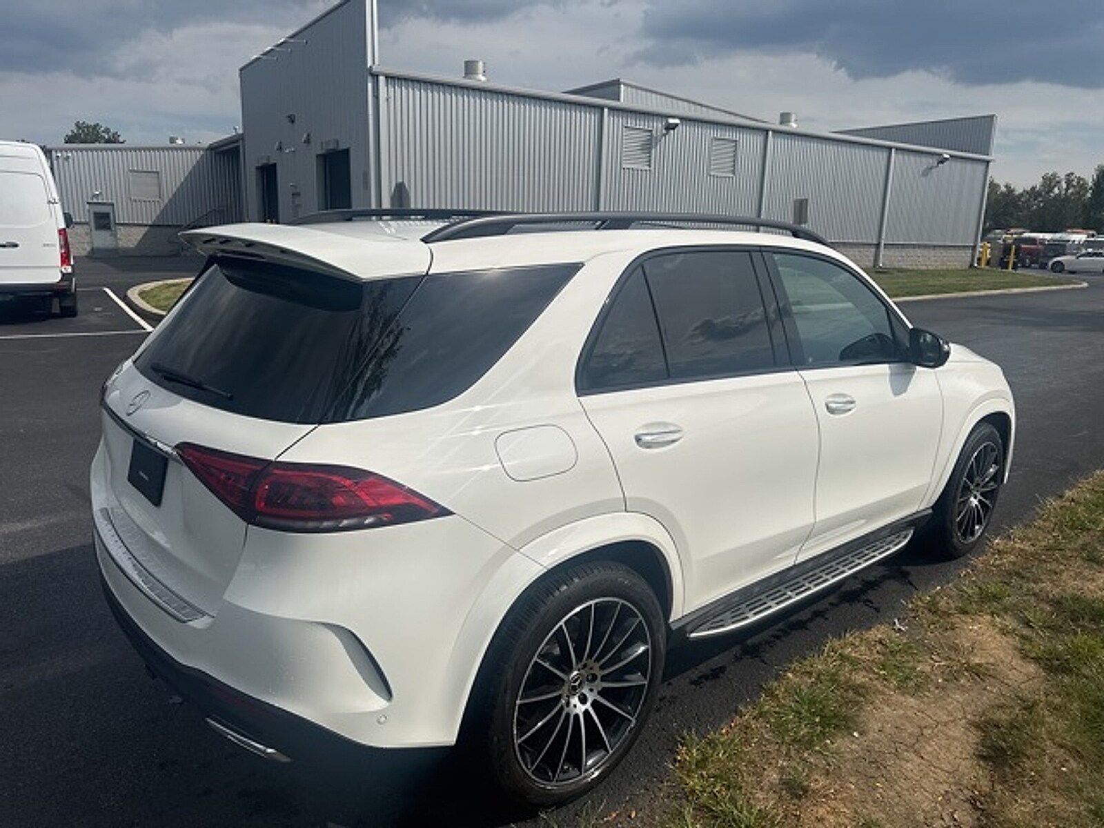 2023 Mercedes Benz GLE 350 photo 2