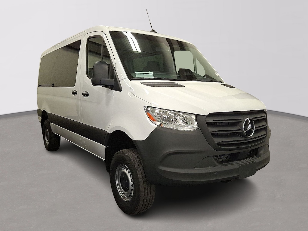New 2025 Mercedes-Benz Sprinter 2500 Standard Roof 4-Cyl Diesel HO Van Cargo Van