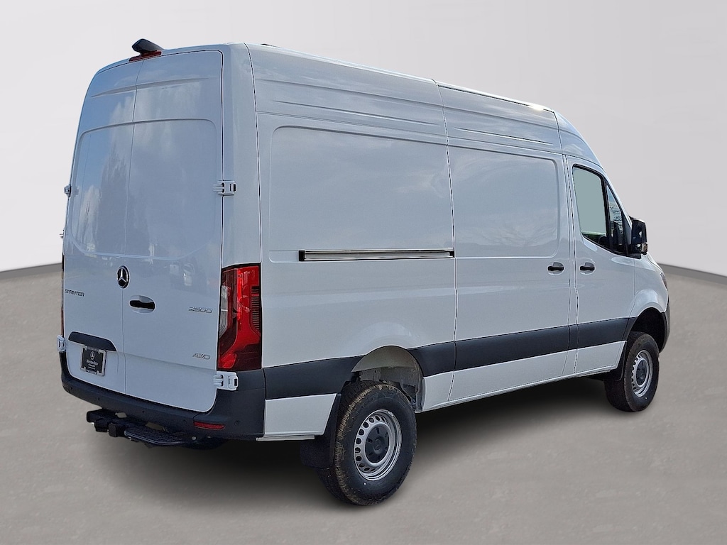 New 2026 Mercedes-Benz Sprinter 2500 Standard Roof 4-Cyl Diesel HO Van Cargo Van