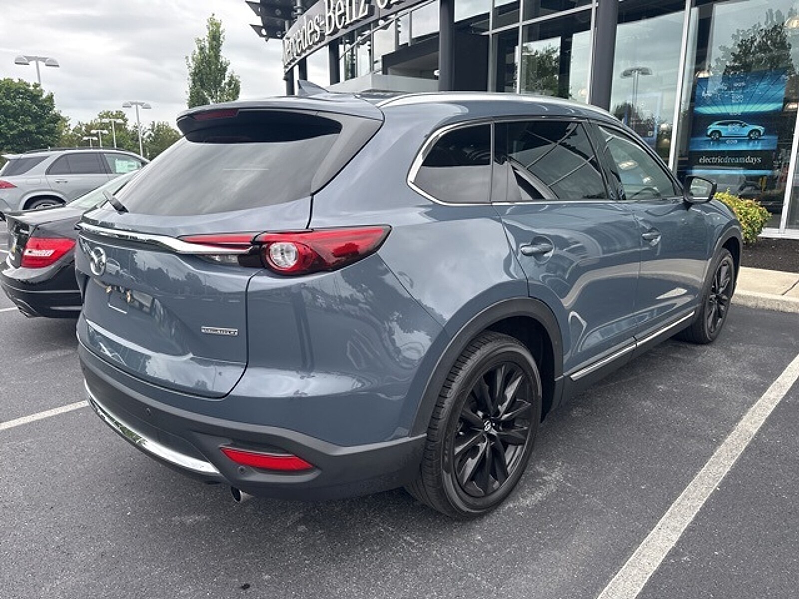 2023 Mazda CX-9 Carbon photo 3