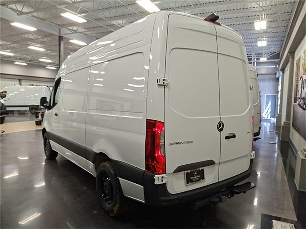 New 2024 Mercedes-Benz Sprinter 2500 Standard Roof 4-Cyl Diesel Van