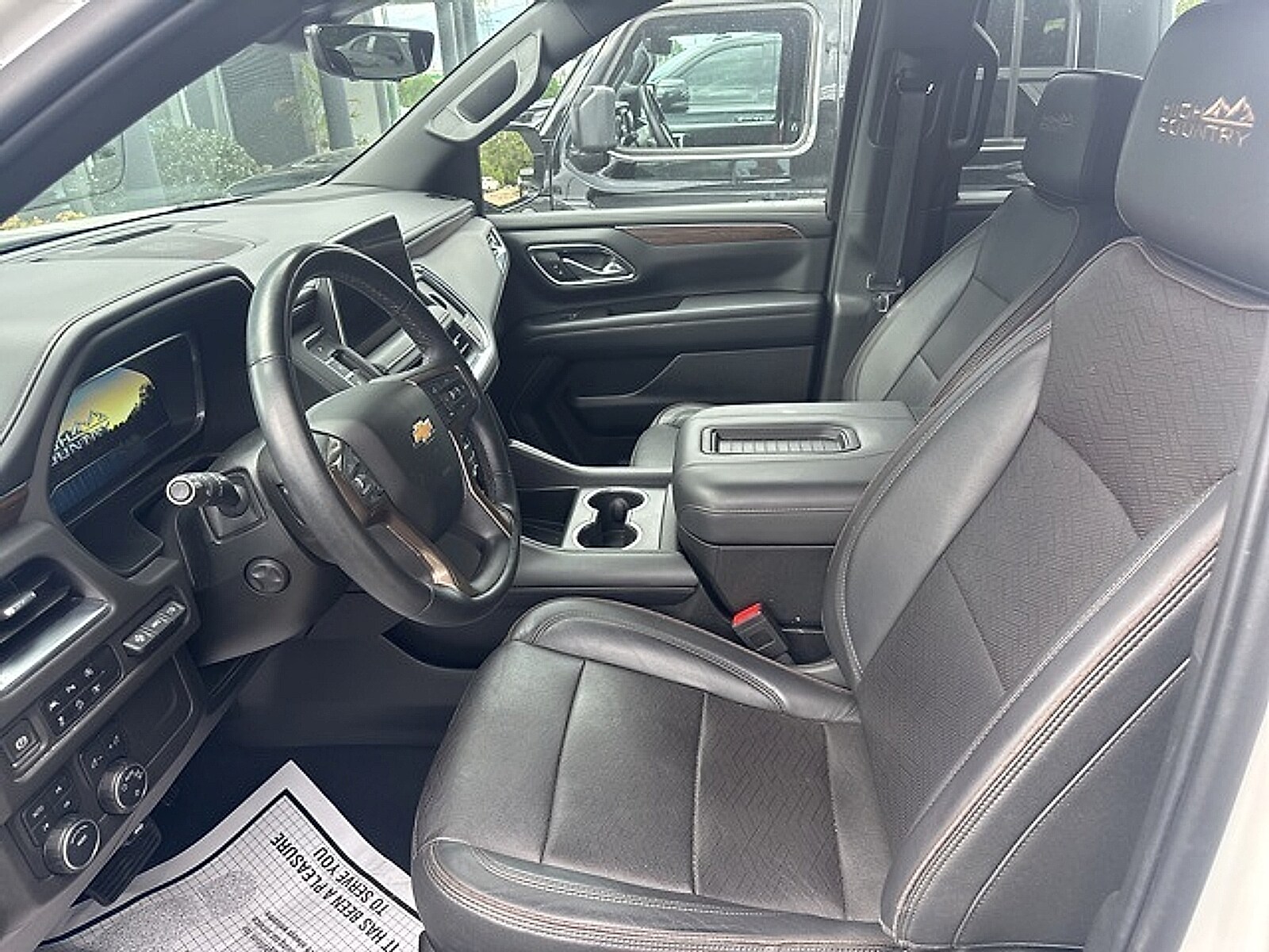 2023 Chevrolet Tahoe High Country photo 4
