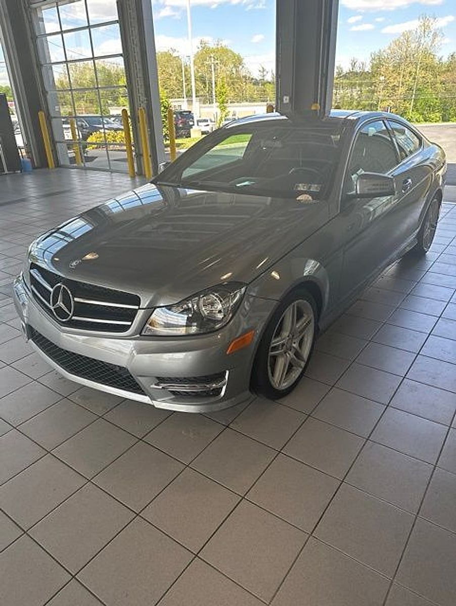 2015 Mercedes-Benz C-Class C250 Sport's photo
