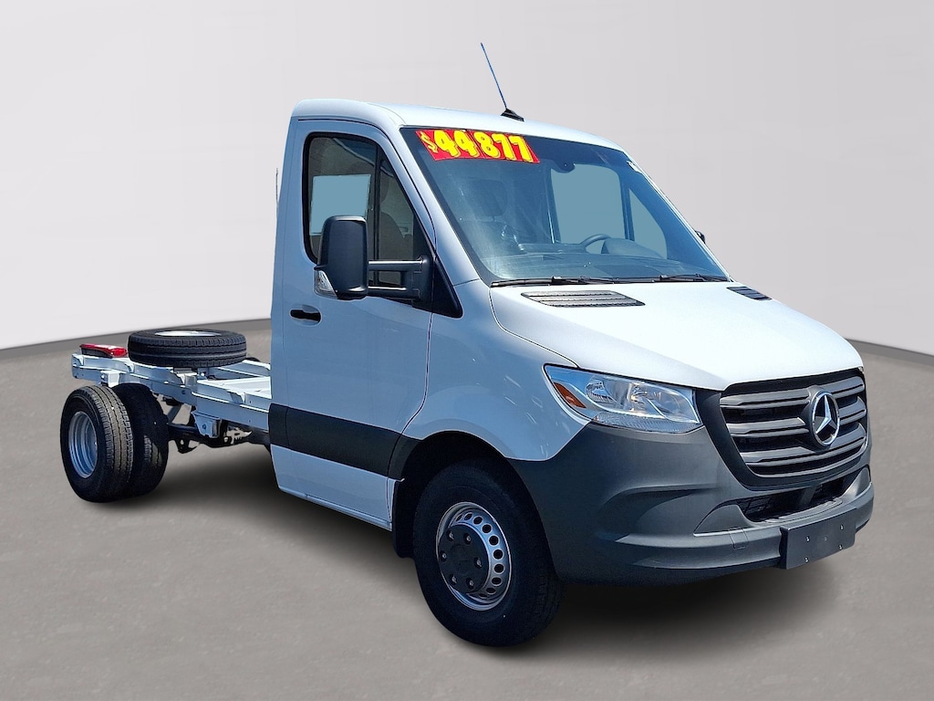 New 2024 Mercedes-Benz Sprinter 4500 Chassis Standard Roof 4-Cyl Diesel HO Truck