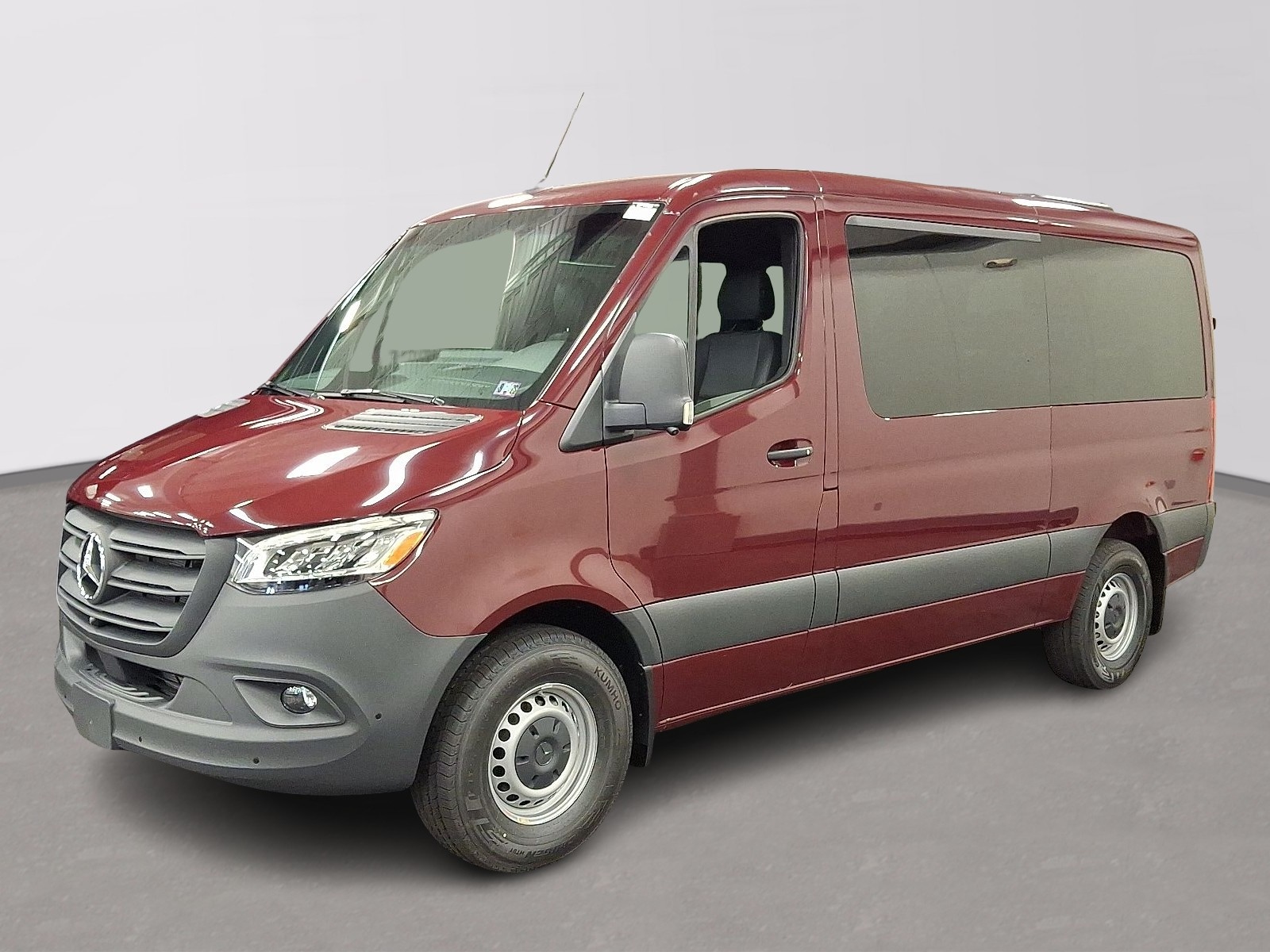 2026 Mercedes-Benz Sprinter Passenger Van Base's photo
