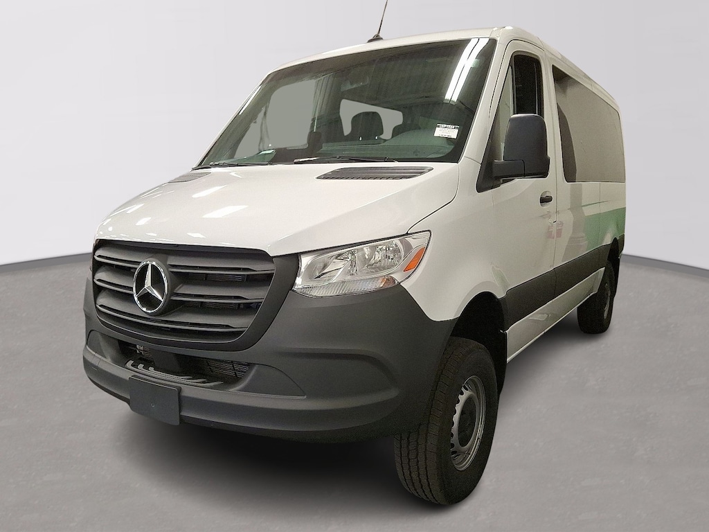 New 2025 Mercedes-Benz Sprinter 2500 Standard Roof 4-Cyl Diesel HO Van Cargo Van