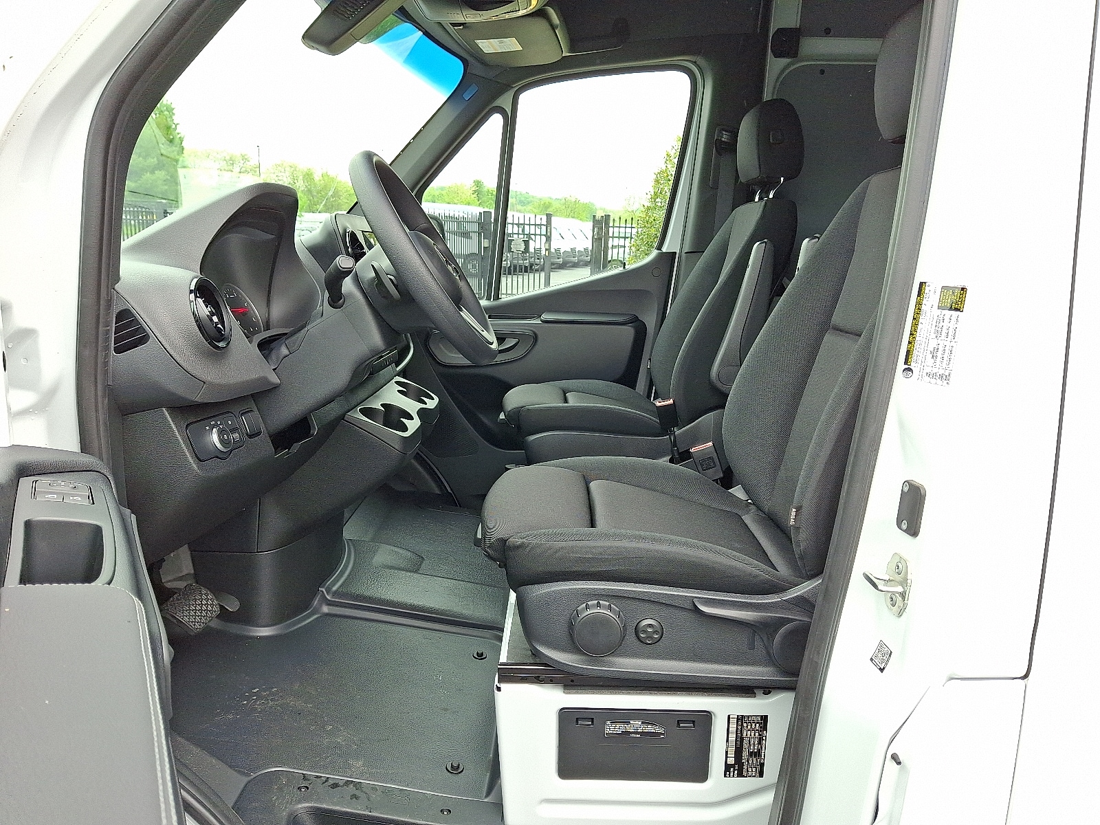 2024 Mercedes-Benz Sprinter Cargo Van Base - Photo 14