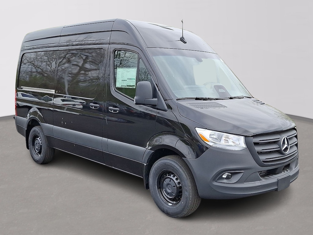 New 2025 Mercedes-Benz Sprinter 2500 Standard Roof 4-Cyl Diesel Van Cargo Van