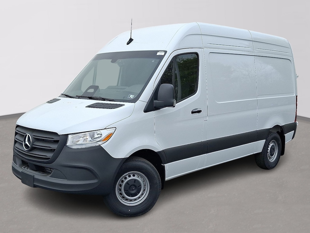 New 2025 Mercedes-Benz Sprinter 2500 Standard Roof 4-Cyl Diesel Van Cargo Van