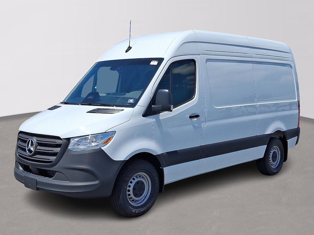 New 2025 Mercedes-Benz Sprinter 2500 Standard Roof 4-Cyl Diesel Van Cargo Van