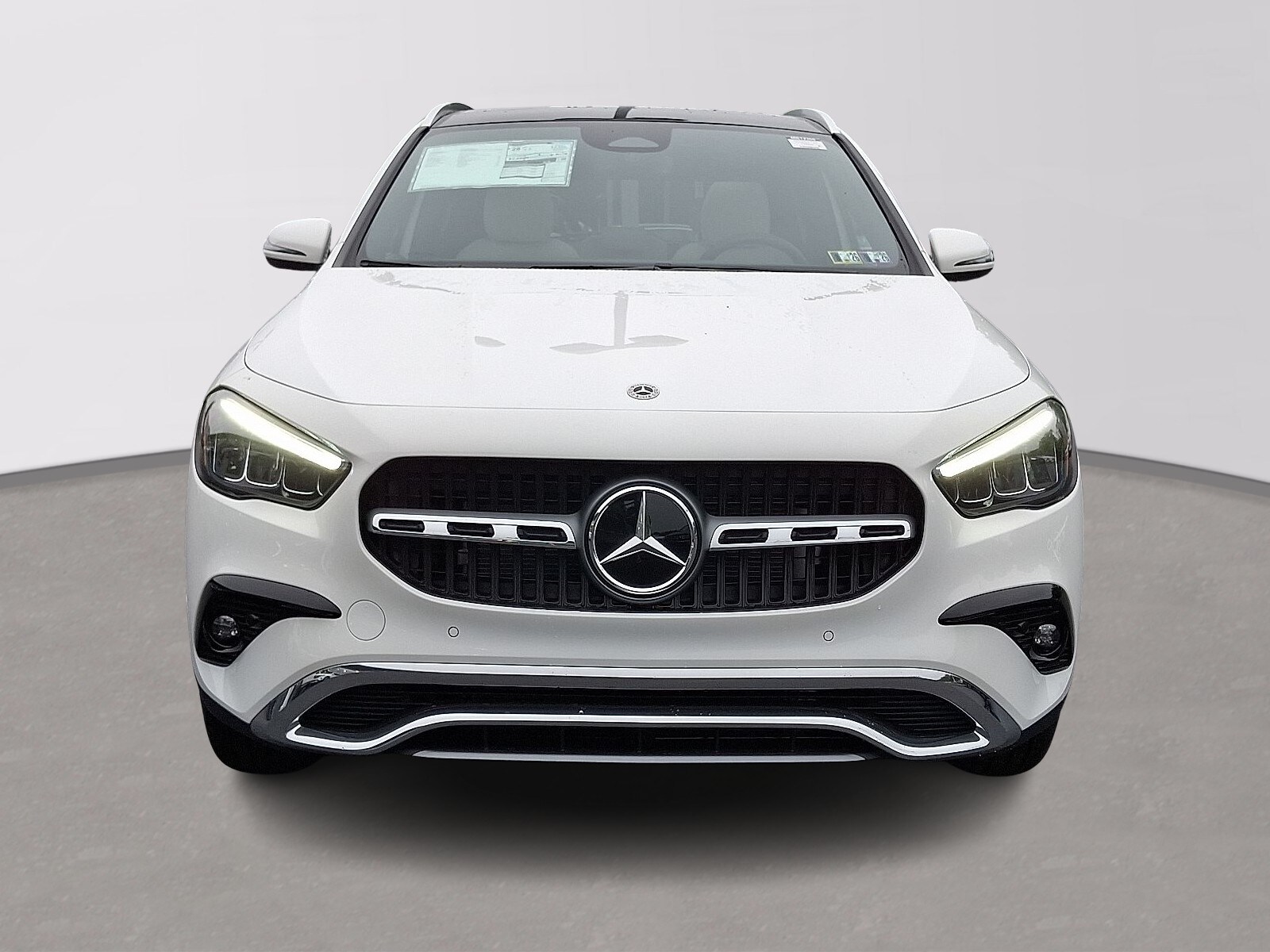 2026 Mercedes Benz GLA 250 4MATIC photo 2