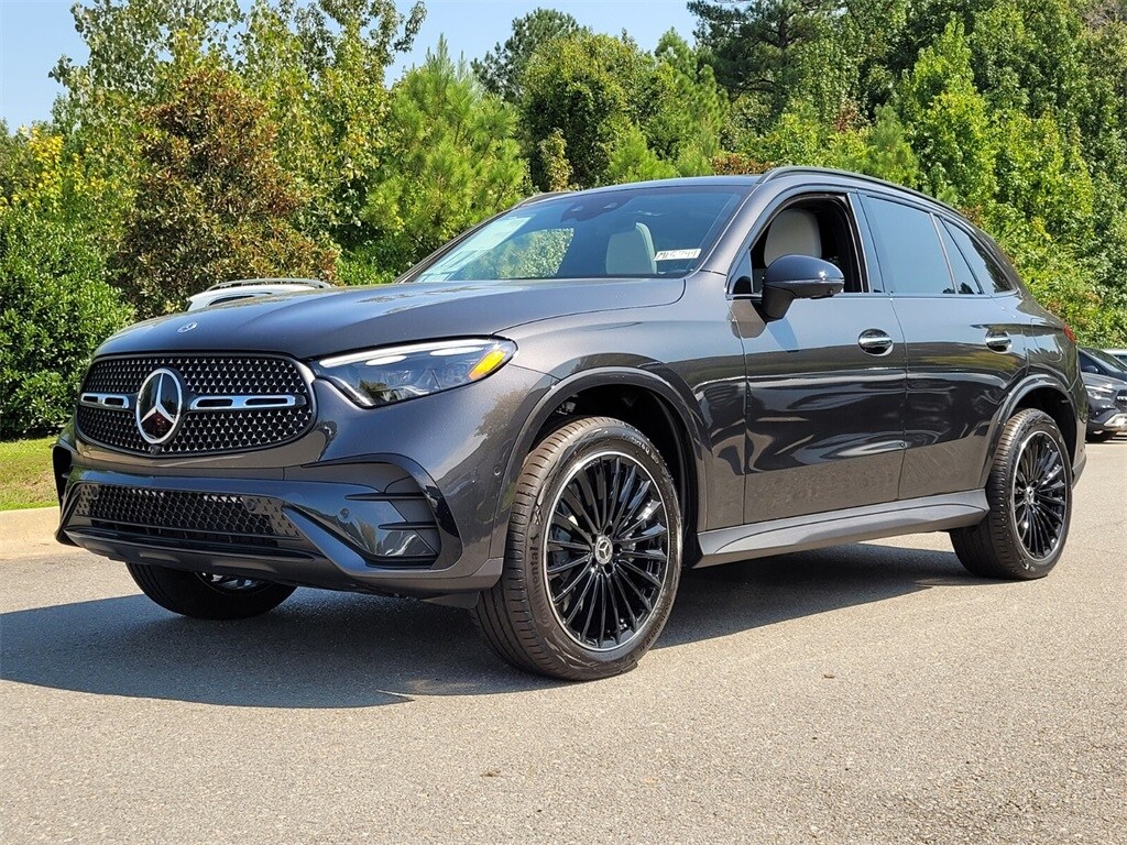 2026 Mercedes Benz GLC 350e 4MATIC photo 4