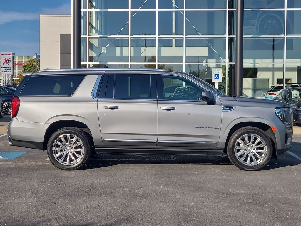 Used 2023 GMC Yukon XL Denali SUV