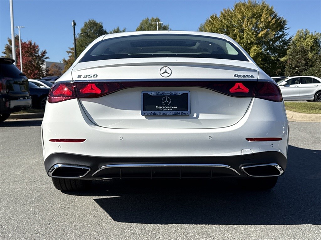 2026 Mercedes Benz E 4MATIC photo 4