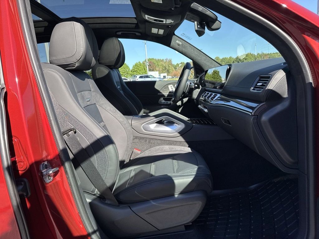 2025 Mercedes-Benz GLE AMG GLE63 S - Photo 20