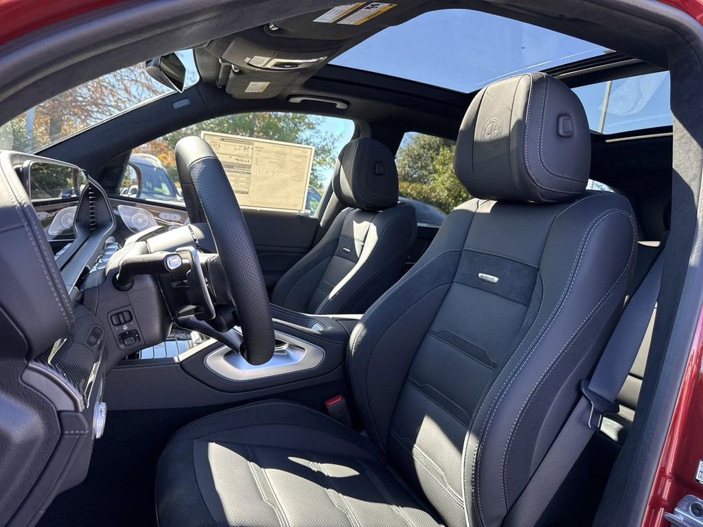 2025 Mercedes-Benz GLE AMG GLE63 S - Photo 12