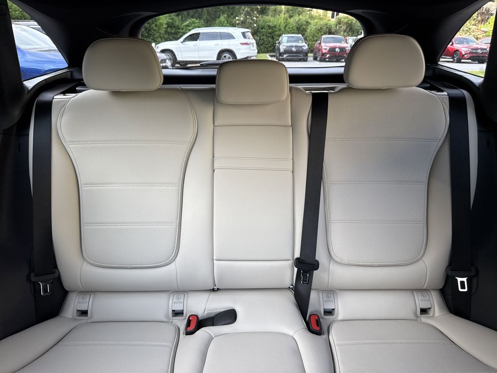 2025 Mercedes-Benz GLC Base - Photo 22