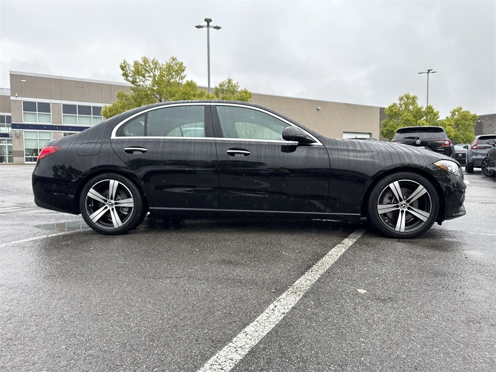 2025 Mercedes Benz C 300 4MATIC photo 2
