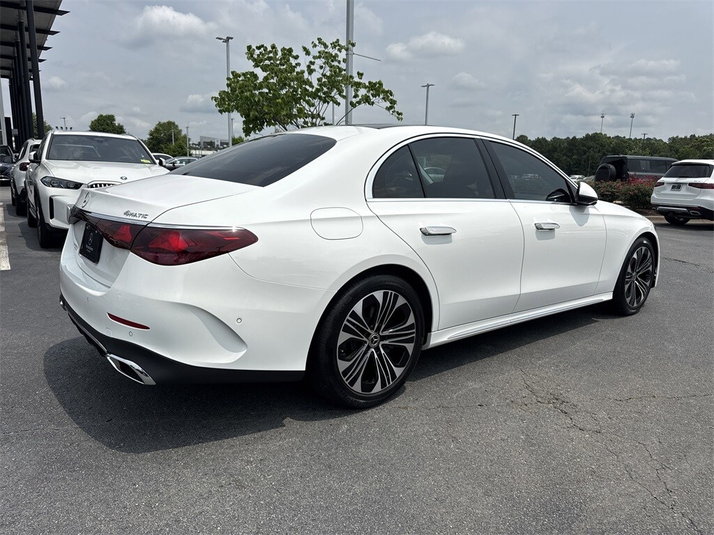 2025 Mercedes Benz E 350 photo 3