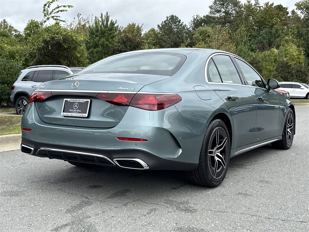 2026 Mercedes Benz E 350 4MATIC photo 3