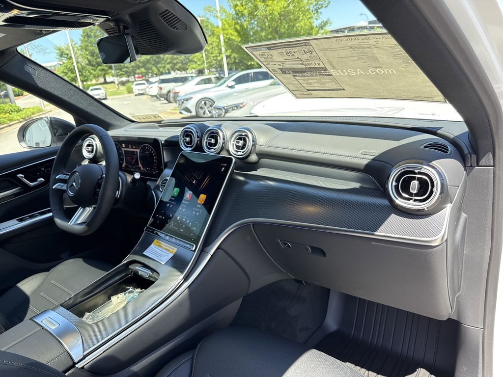 2025 Mercedes-Benz GLC Base - Photo 21