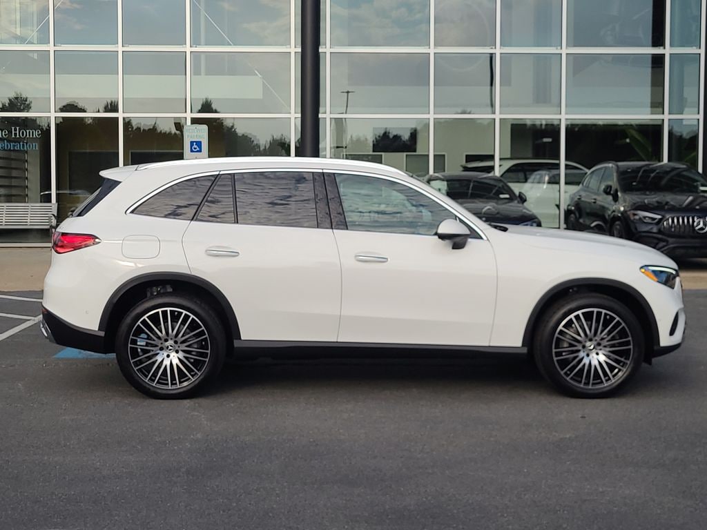 New 2027 Mercedes-Benz GLC 300 Base Truck