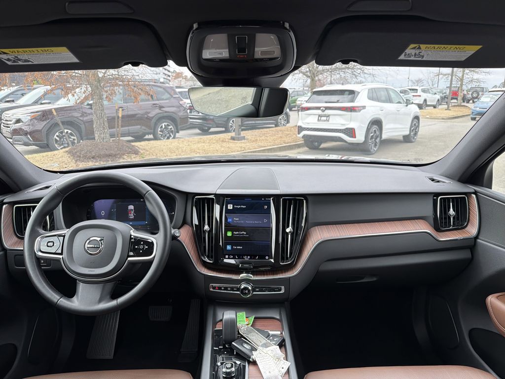 2023 Volvo XC60 Plus - Photo 21