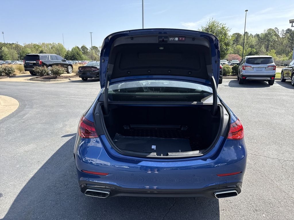 2025 Mercedes-Benz C-Class Sedan C 300 - Photo 15