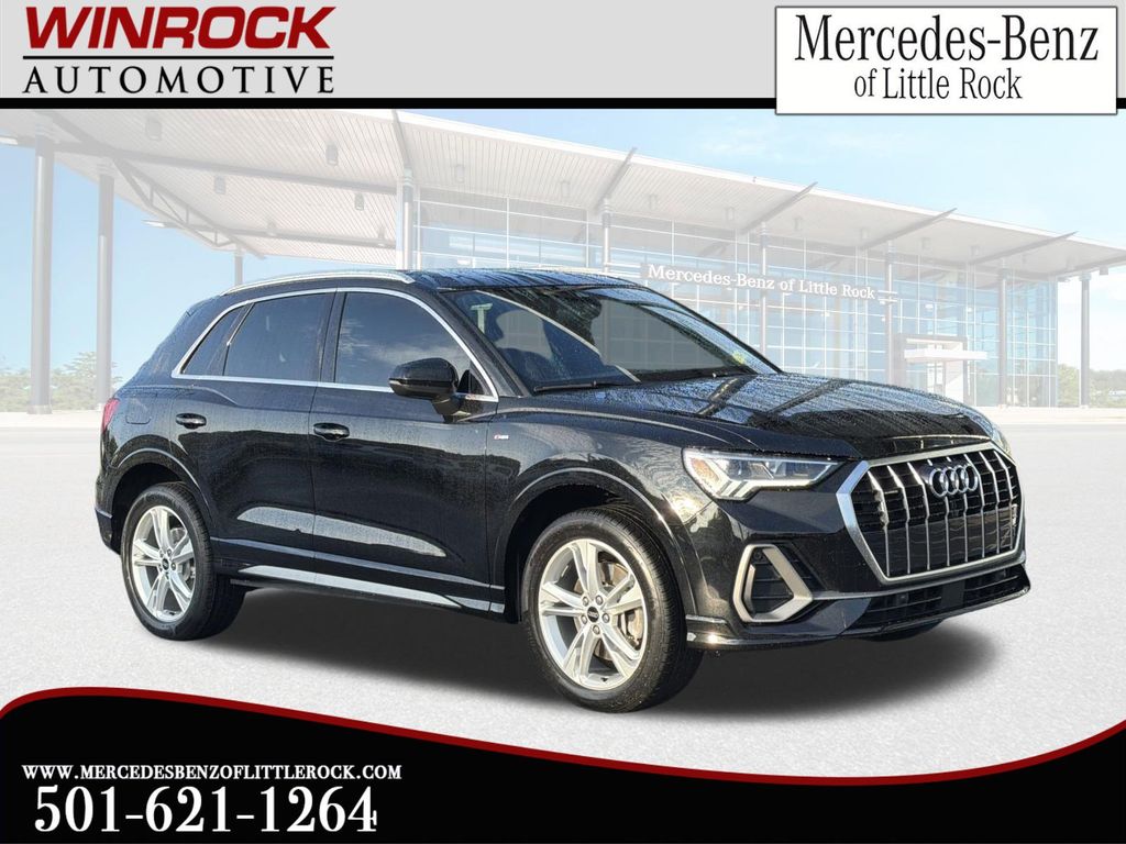 2023 Audi Q3 45 TFSI S Line Premium quattro's photo