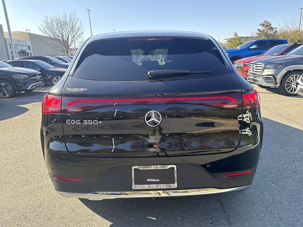 2025 Mercedes Benz EQE-Class SUV photo 3