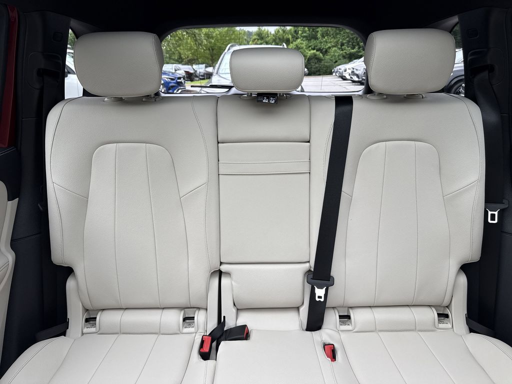 2025 Mercedes-Benz GLB Base - Photo 31