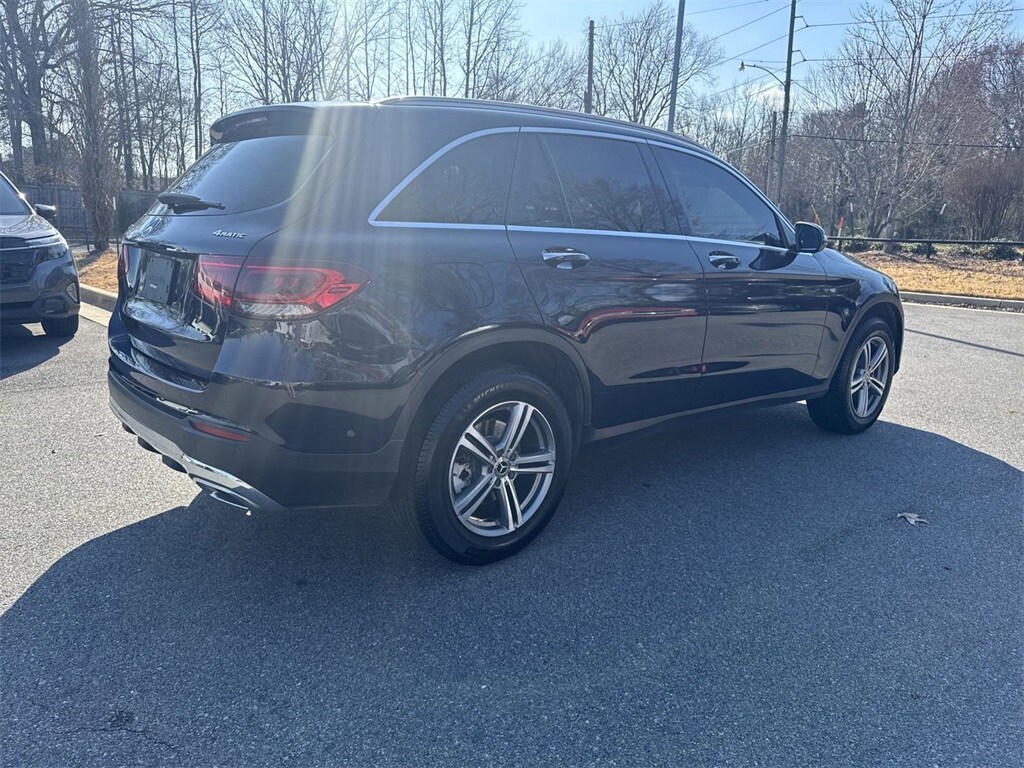 2021 Mercedes Benz GLC 300 photo 3