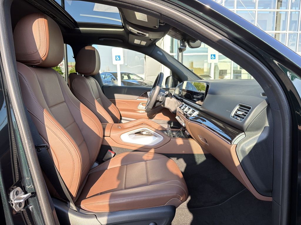 2025 Mercedes-Benz GLE GLE450 - Photo 18