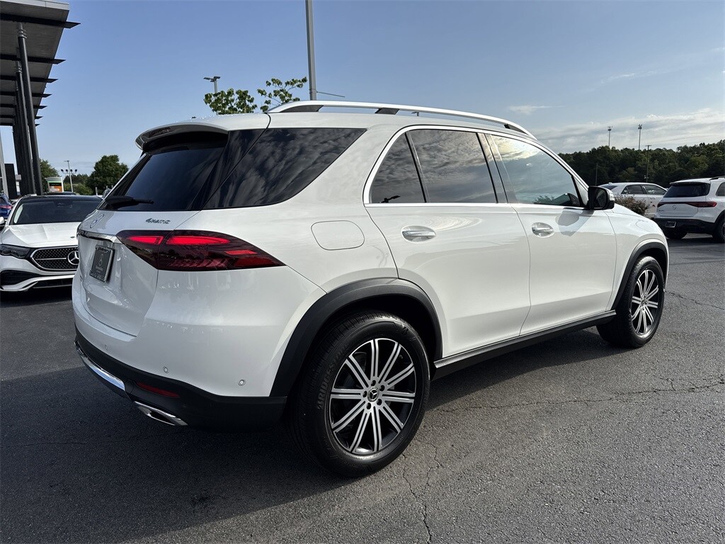 2025 Mercedes Benz GLE 450e photo 3
