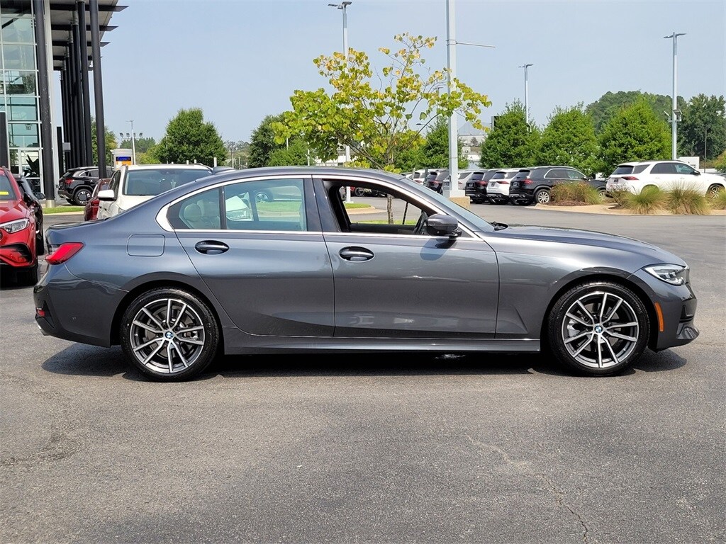 2021 Bmw 330i photo 2