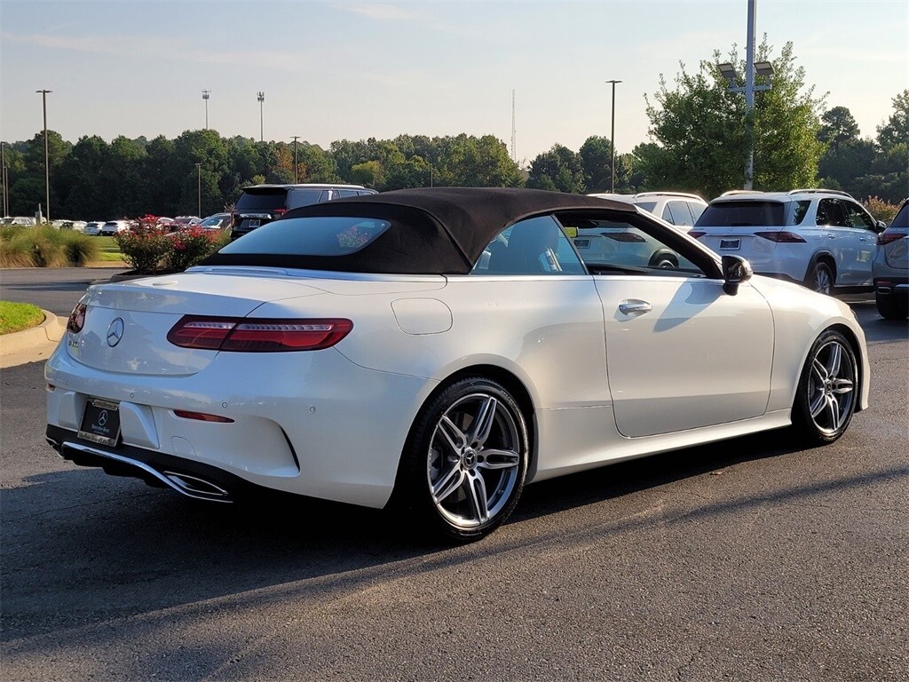 2018 Mercedes Benz E 400 photo 3
