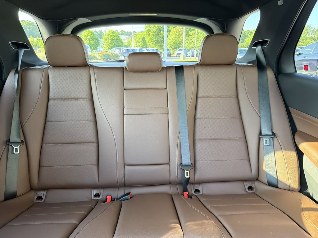 2025 Mercedes-Benz GLE GLE450 - Photo 28