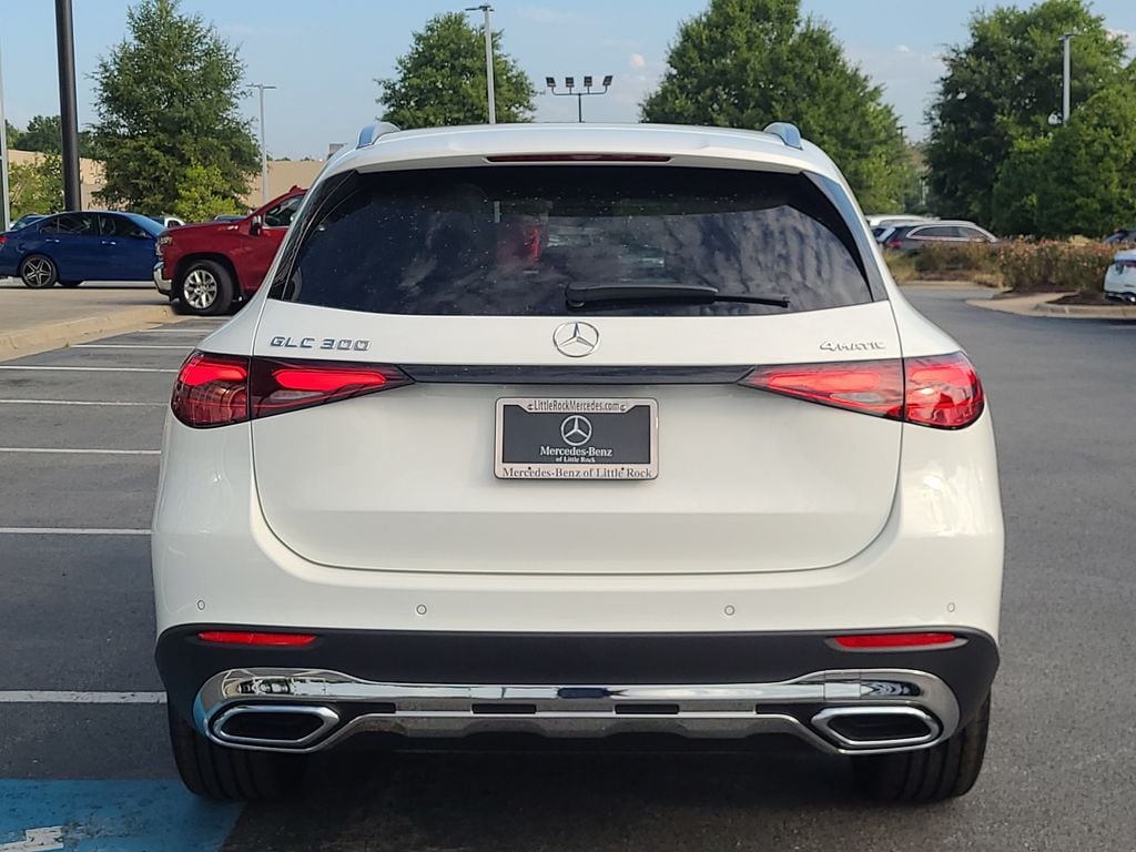 New 2027 Mercedes-Benz GLC 300 Base Truck