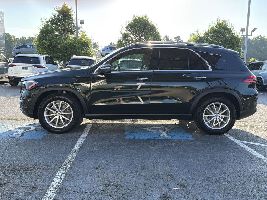 2025 Mercedes-Benz GLE GLE450 - Photo 6