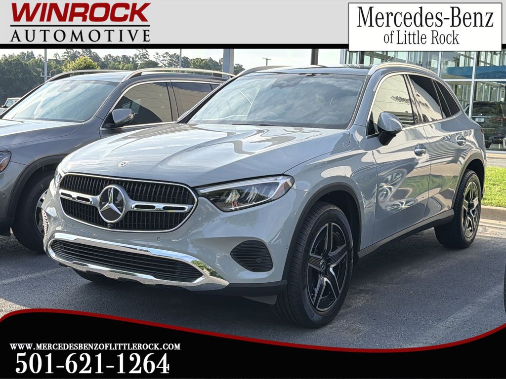2026 Mercedes-Benz GLC GLC 300 4MATIC's photo