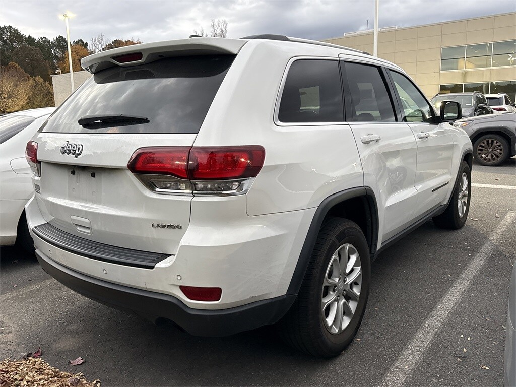 2021 Jeep Grand Cherokee Laredo E photo 4