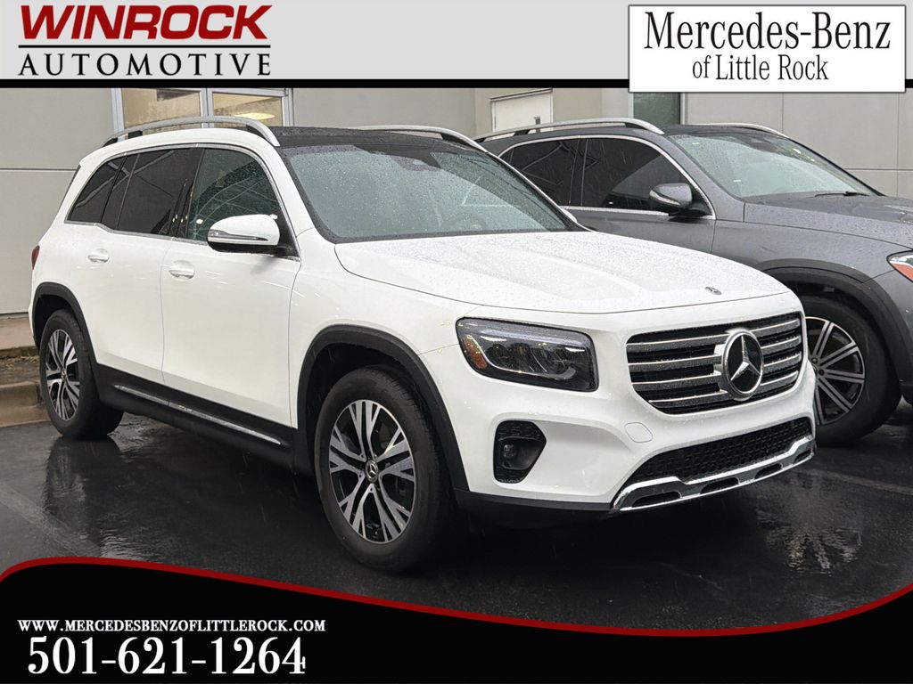 2026 Mercedes-Benz GLB GLB 250 4MATIC's photo