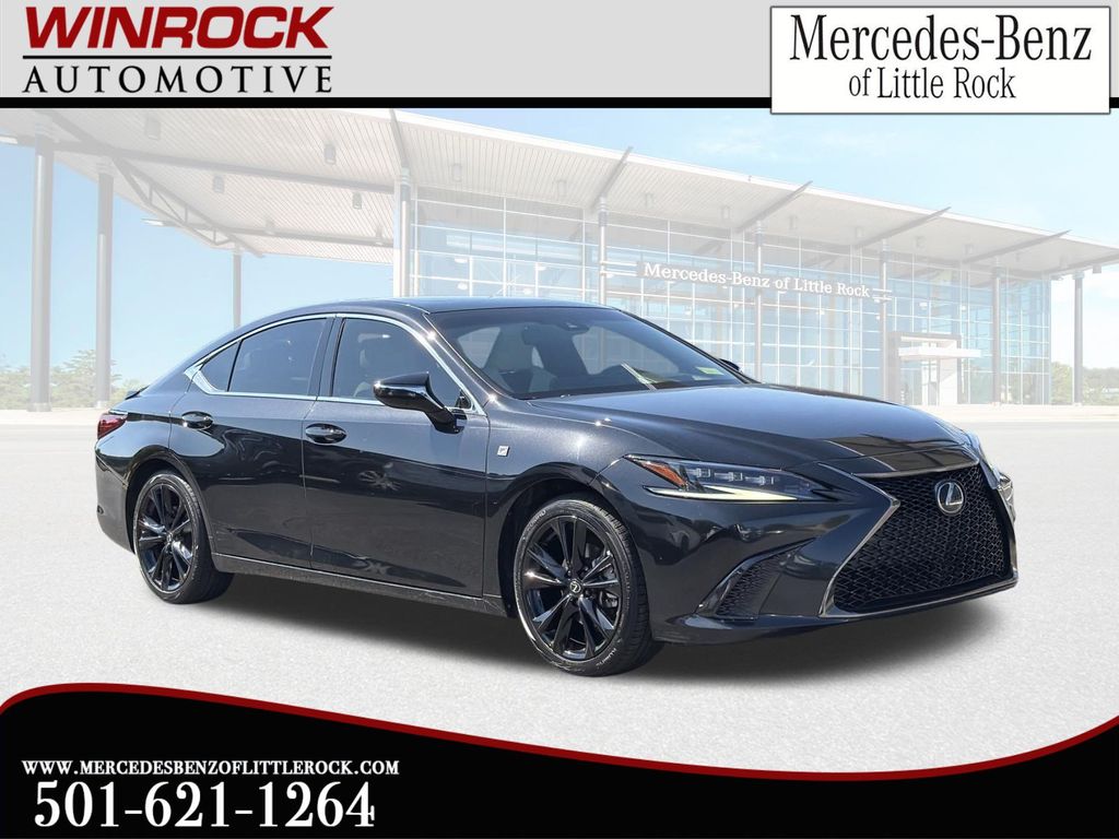 2023 Lexus ES Hybrid 300h F SPORT Handling
