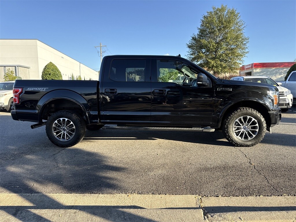 2019 Ford F-150 XLT photo 2