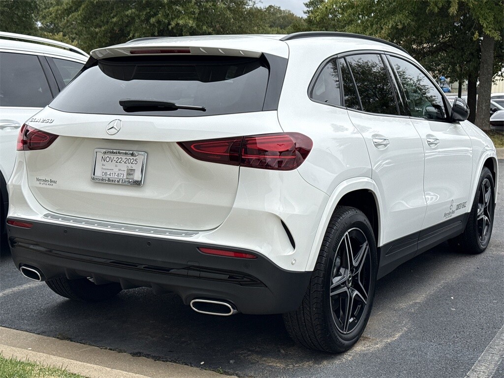 2025 Mercedes Benz GLA 250 photo 4