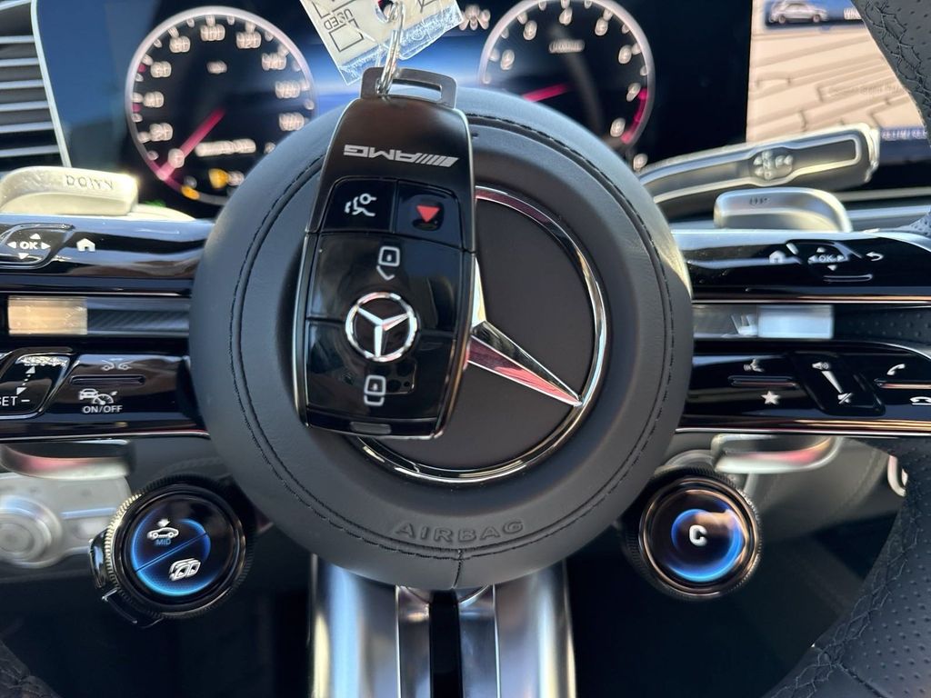 2025 Mercedes-Benz GLE AMG GLE63 S - Photo 40