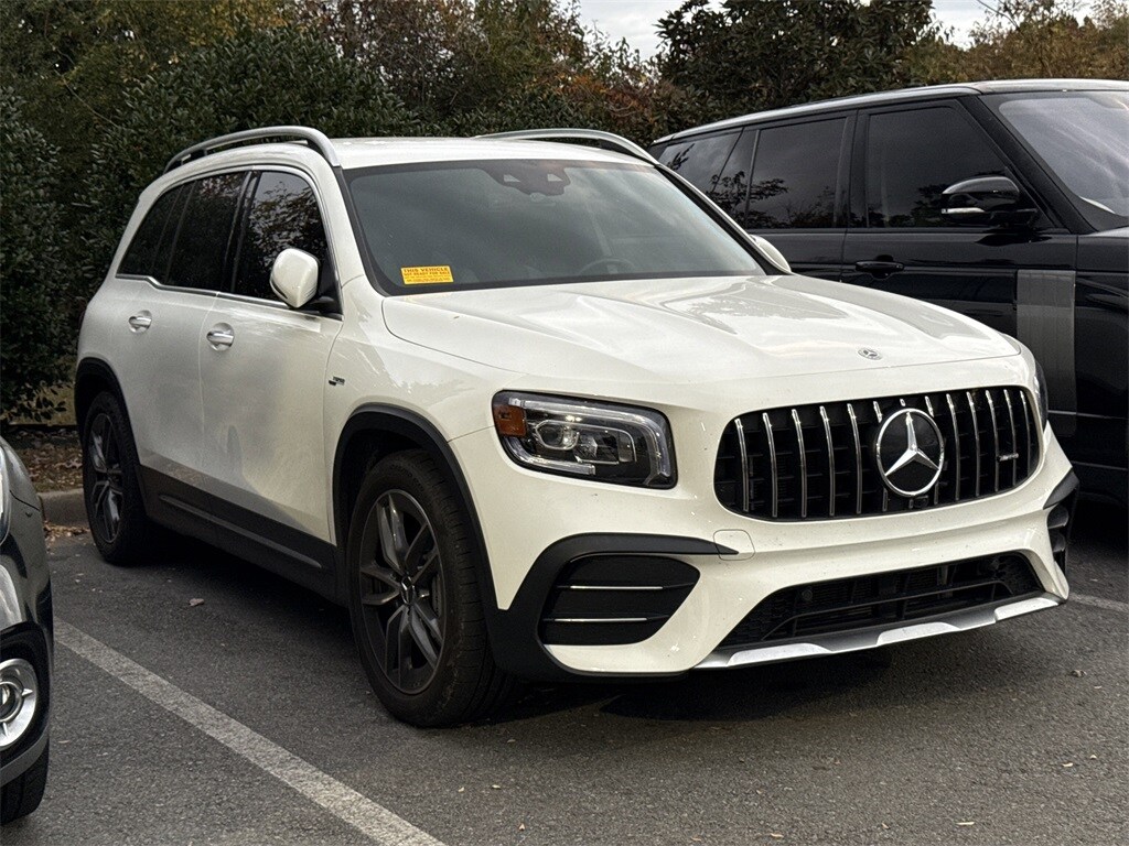 2023 Mercedes Benz GLB AMG 35 4MATIC photo 3