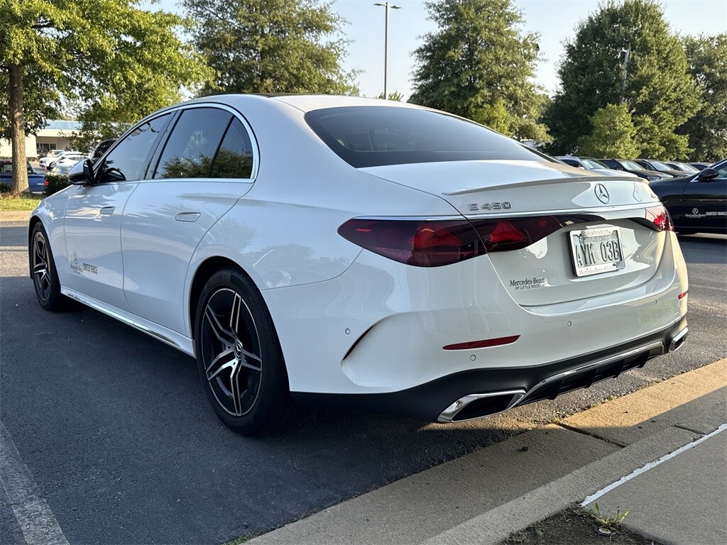 2025 Mercedes Benz E 450 4MATIC photo 4