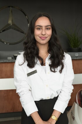 Staff member Leen Abu Elhaja from 7df13f06ceb8