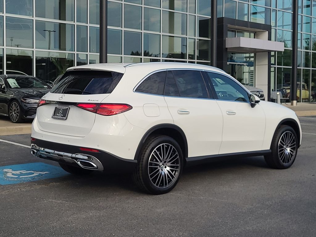 New 2027 Mercedes-Benz GLC 300 Base Truck